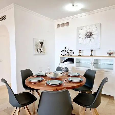 Palmeras Seaviews Appartement *
